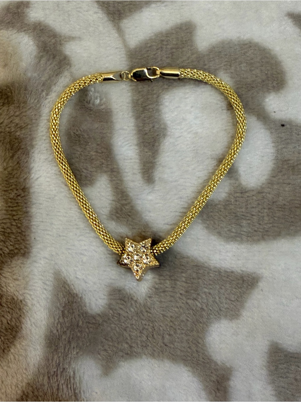 Gold Star Pavé Charm Bracelet - Women Jewelry